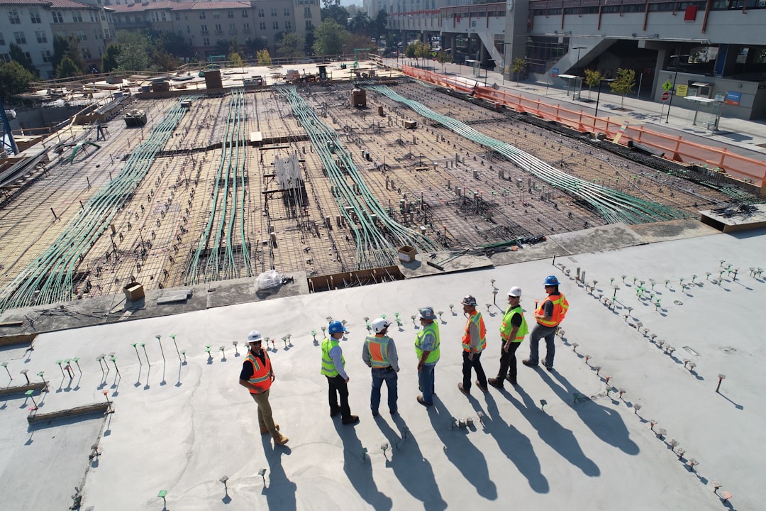 Construction workers representing Dubai job opportunities